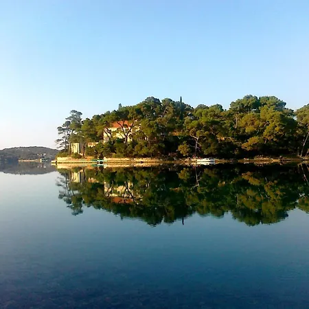 Jezero Lägenhet Goveđari
